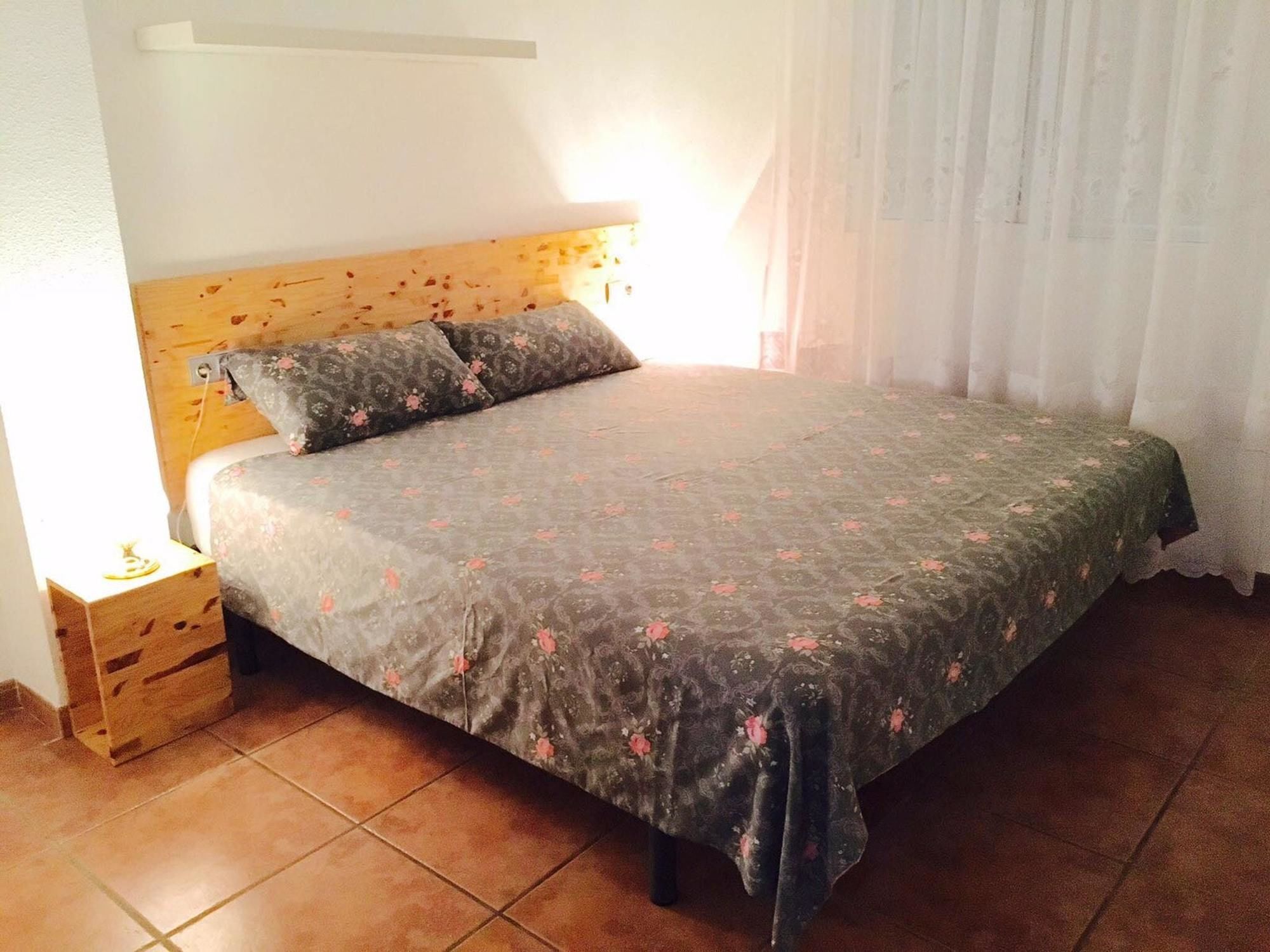 With 3 Bedrooms In Denia, With Wonderful View, Enclosed * Dénia